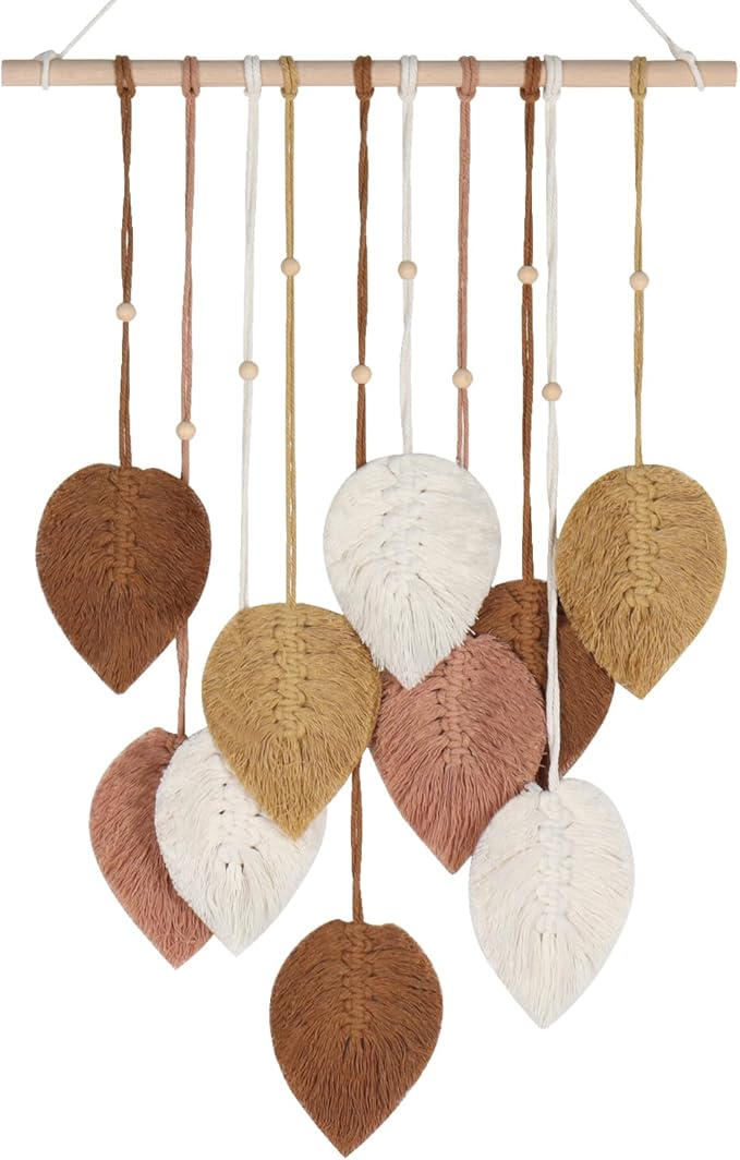 VEELAM Macrame Wall Hanging Leaf Decor Small Boho Art Tapestry for Living Room Bedroom Decoration, Brown