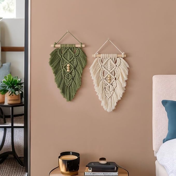 Jditngp 2PCS Hand Woven Leaf Wall Hanging,Leaf Tapestry Wall Hanging,Nordic Room Wall Feather Ornament,Boho Woven Tapestry Bohemian Home Decor for Living Room Bedroom or Entryway Wall Art Green White