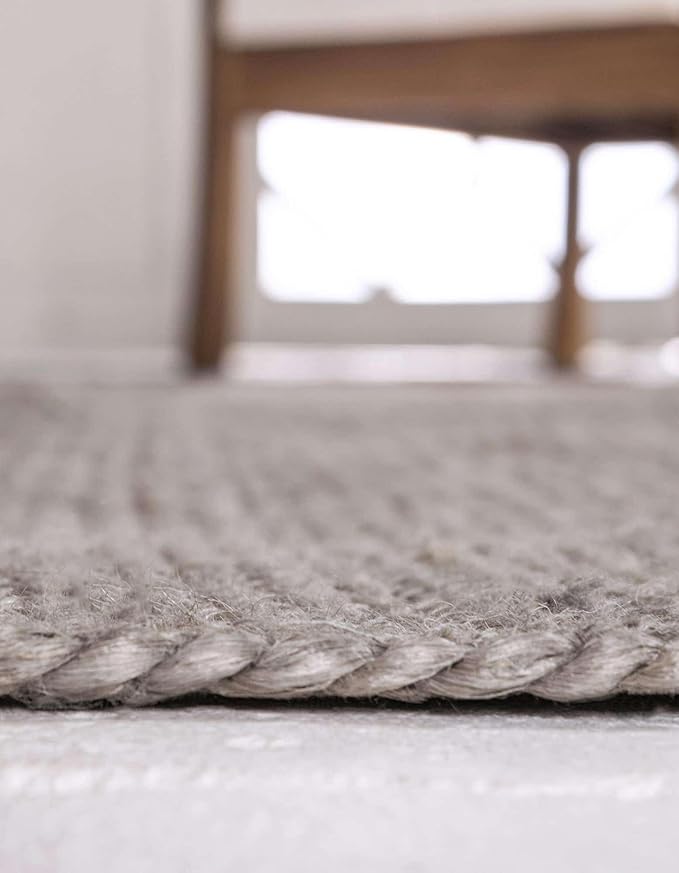 Unique Loom Braided Jute Collection Area Rug - Dhaka (3' 3" Round, Gray)