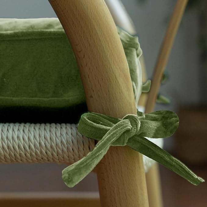 vctops Soft Velvet Chair Pads with Ties Comfy Solid Seat Cushion for Dining Chairs, Office Chairs, Hardwood Floors (Grass Green, 16"x16")