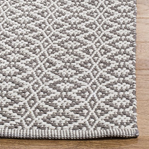SAFAVIEH Montauk Collection Accent Rug - 2'6" x 4', Ivory & Grey, Handmade Cotton, Ideal for High Traffic Areas in Entryway, Living Room, Bedroom (MTK716A) - color: Ivory/Grey, size: 2'6" x 4' (Rectangular)