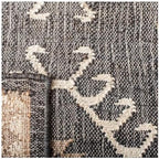 SAFAVIEH Kilim Collection Area Rug - 3' Square, Black & Ivory, Handmade Flat Weave Jute, Ideal for High Traffic Areas in Living Room, Bedroom (KLM762Z)