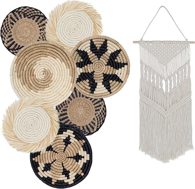 Boho Wall Basket Decor Set – 7 Seagrass Woven Baskets + Macrame | Handcrafted Natural Wall Art | Ready to Hang with Hooks Included | Boho Scandinavian Home Decor for Living Room Bedroom Entryway
