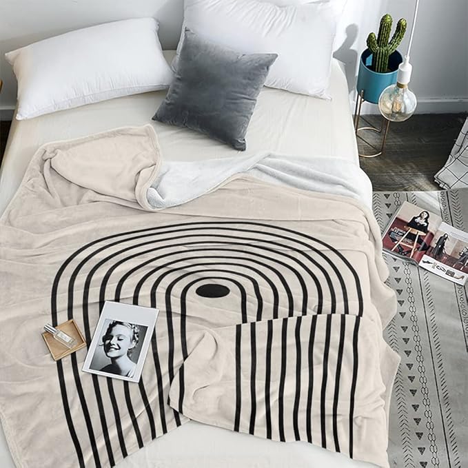 Boho Mid Century Blankets Orange Beige Throws Abstract Modern Aesthetic Bedding Minimalist Sun Leaf Soft Warm Bed Bedding Blankets for Couch Bedroom Sofa Office Cozy Flannel Blanket 70"X80"
