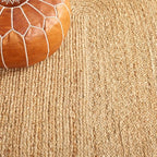 SAFAVIEH Area Rug 3' Round - Natural Fiber Collection - Natural Brown, Handmade Jute, Braided Border Design (NF801N) - color: Natural, size: 3' (Round)