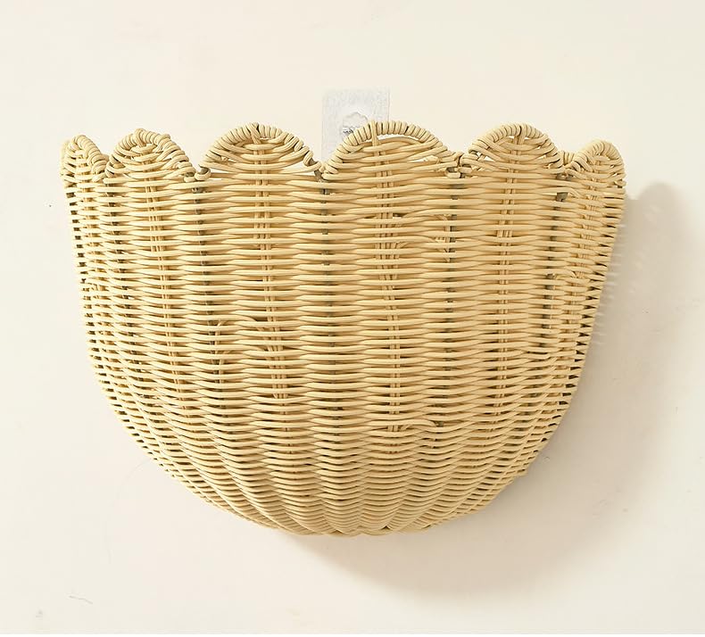 Scalloped Wall Basket, 2 Pack Hanging Wicker Wall Baskets,Hand Woven Wall Storage Organizer, 2 Sizes Wall Baskets Storage for Home, Bathroom, Kitchen, Living Room