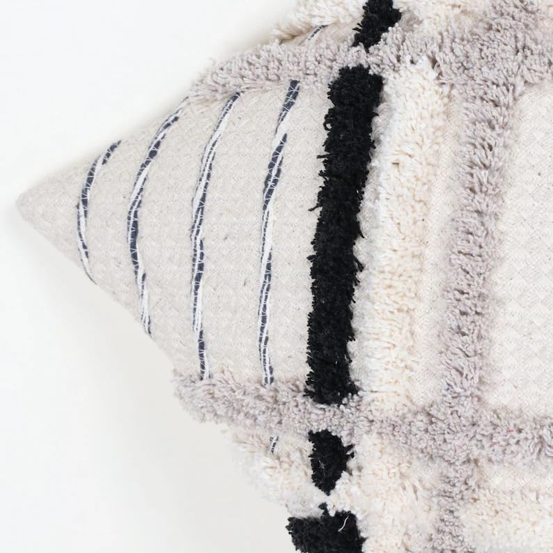 Boho Shaggy Tufted Throw Pillow Cover, Geometric Plaid Woven Decorative Cushion Case, Black Grey Off White Textured Square Pillowcase for Couch Sofa Home Decor, Pillow Insert Not Included