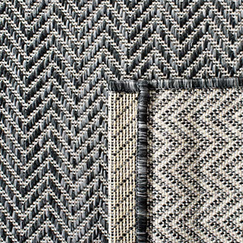 SAFAVIEH Outdoor Accent Rug 2'x3'7" - Courtyard Collection - Coastal Design, Black & Beige, Durable & Easy Cleaning, Ideal for Patio, Entryway, Mudroom, Backyard (CY8022-36621) - color: Black/Beige, size: 2' x 3'7" (Rectangular)