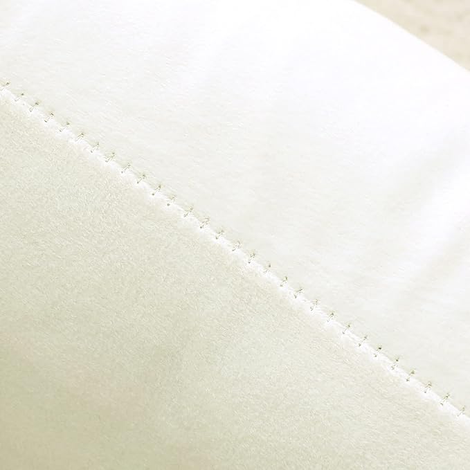 NiNi ALL Decorative Throw Pillow Covers Velvet 26x26 Inch Pack of 2 Cream White Cushion Covers Soft for Couch Sofa Bedroom Living Room Outdoor