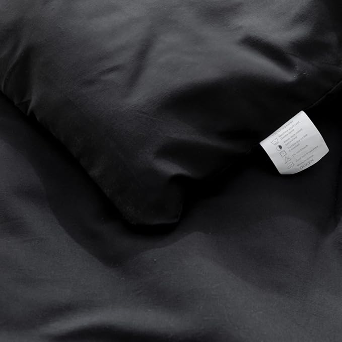 ROSGONIA Oversized King Comforter 120x120, 3pcs Super King Comforter (1 Black Comforter & 2 Pillowcases) Lightweight Warm Bedding Set Blanket Quilt