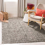 SAFAVIEH Area Rug 4x6 - Natural Fiber Collection - Light Grey, Handmade Jute, Farmhouse Style, Chunky Textured Thick Pile (NF447G)