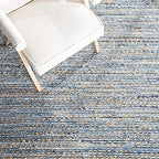 SAFAVIEH Cape Cod Collection Accent Rug - 4' x 6', Natural & Blue, Handmade Flat Weave Coastal Braided Jute, Ideal for High Traffic Areas in Entryway, Living Room, Bedroom (CAP350A)