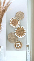 TheNamiCollection Woven Wall Basket Set - Five Hanging Seagrass Baskets | Decorative, Boho Styled Baskets Perfect For Trendy, All Natural Home Decor | Handmade, Round, Woven, Hanging Wall Basket Decor