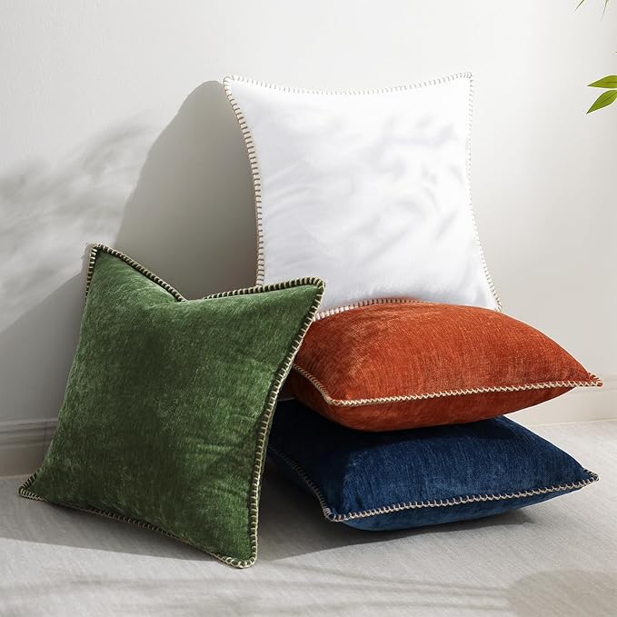 decorUhome Chenille Soft Cozy Throw Pillow Covers 18x18 Set of 2, Modern Farmhouse Boho Velvet Decorative Pillow Cases with Stitched Edge for Couch Sofa Bed Home Decor, Forest Green