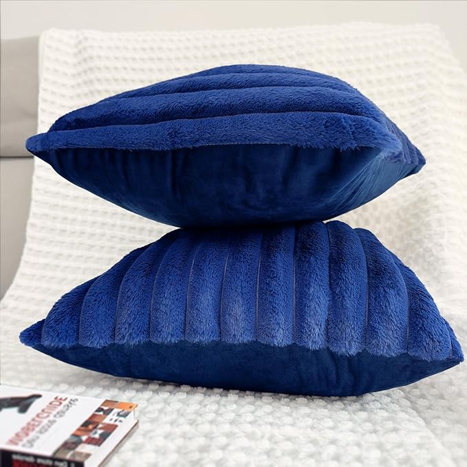 2 Pack 18x18 Pillow Cover Velvet Pillow Covers, Faux Fur Square Throw Pillow Covers for Living Room Decorations Throw Pillow Case, Throw Pillow Cover Cushion Cover for Home Car, Navy Blue