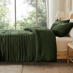 BEDELITE Boho Comforter Set Queen Size, Olive Green Tufted Striped Bed Set 3 Pieces, Soft Vintage Farmhouse Comforter for All Seasons, Boho Home Decor,Fluffy Jacquard Bedding with 2 Pillow Shams