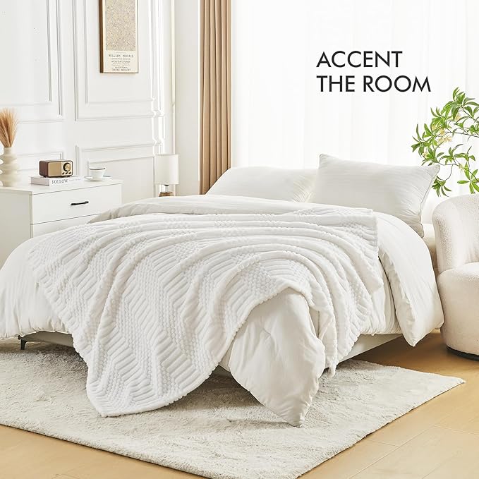 lifein Throw Blanket for Couch-White Boho Throw Blanket, Cream Soft Fleece Plush Lightweight Blankets&Throws for Spring, Fuzzy Decorative Blankets for Livingroom Bed Sofa Chair (50x60, White)