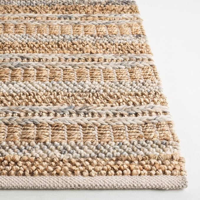 SAFAVIEH Area Rug 8x10 - Natura Collection - Large - Natural & Brown, Handmade Wool, Ideal for Living Room, Bedroom, Dining Space (NAT501T)