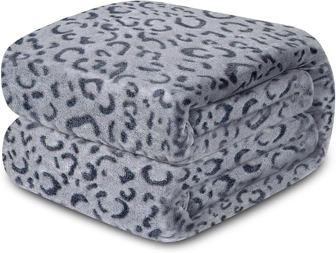 MACEVIA Flannel Fleece Cheetah Print Blanket, Leopard Throw Blanket for Women, Soft Animal Print Blankets Cozy Comfy for Bed Sofa Couch 260GSM, Suitable for All Seasons (Navy Leopard,50x60inches)