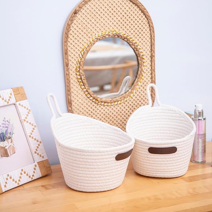JJSQ 2pack Hanging Baskets Small Wall Hanging Storage Basket Round Woven Rope Wall Oganzier Decor for Flower Plants, Key Storage White 7.8 x 7 inches