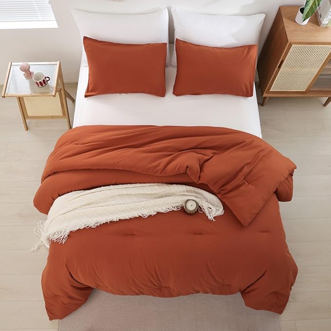 ROSGONIA Twin/Twin XL Comforter for College Girls Boys Teens Burnt Orange,1 Comforter & 1 Pillowcase, Soft Kids Comforter Sets All Season Dorm Bedding