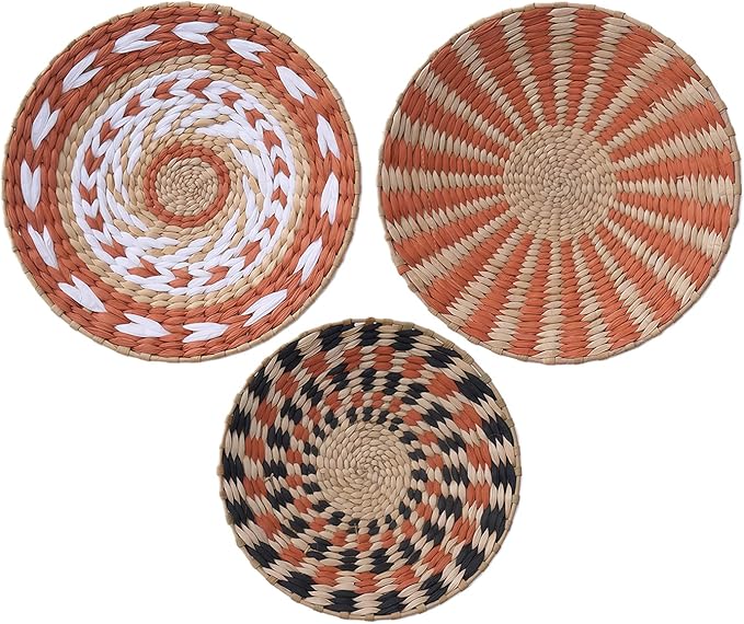 Pwryon Deosur 3PCS Boho Wall Basket Decor – Handmade Bulrush Woven Tray Baskets for Wall Hanging, Rustic Farmhouse Wall Art for Living Room & Bedroom (Orange)