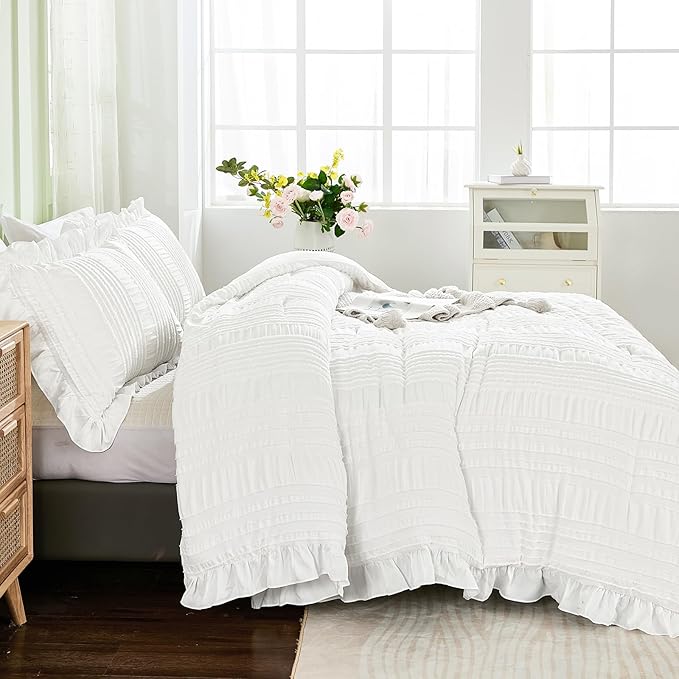WONGS BEDDING White Comforter Set King,3 Pieces Ruffle Farmhouse Shabby Chic Boho Comforter for King Bed,Soft Textured Bedding Set with 1 Ruffle Comforter,2 Tufted Pillowcases 104"×90"