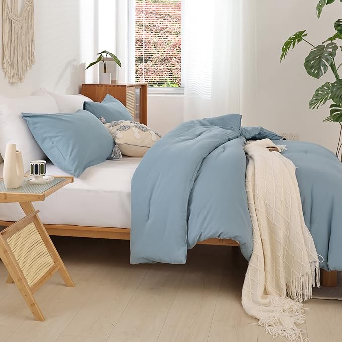 ROSGONIA Dusty Blue Comforter Set Queen, 3pcs(1 Boho Blue Comforter & 2 Pillowcases) All Season Soft Bedding Lightweight Bedspread Blanket Quilt