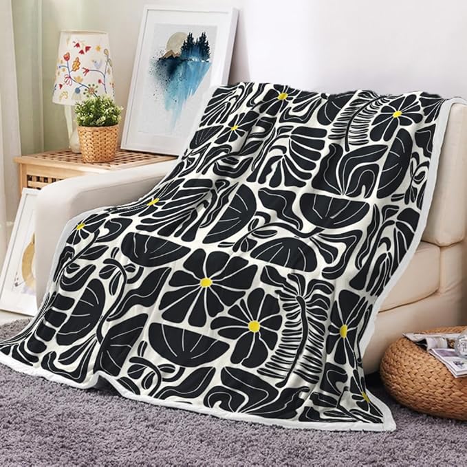 Boho Abstract Colorful Floral Throw Blanket, Vintage Retro Patchwork Black Flower Botanical Geometric Aesthetic Groovy Flannel Throw Blanket for Chair Bed Sofa Couch, 50X60IN