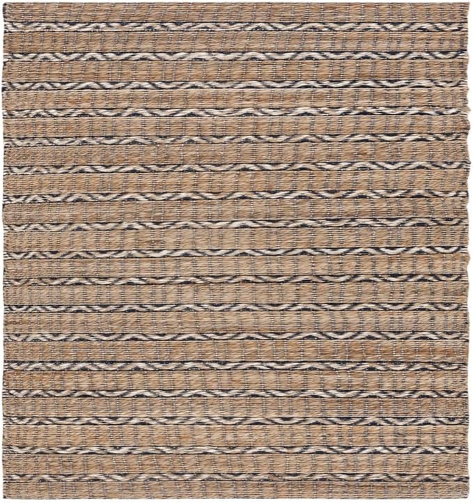 SAFAVIEH Natural Fiber Collection Runner Rug - 8' Runner, Navy & Natural, Farmhouse Design, Ideal for High Traffic Areas in Hallway, Bathroom & Kitchen (NFB655N-28)