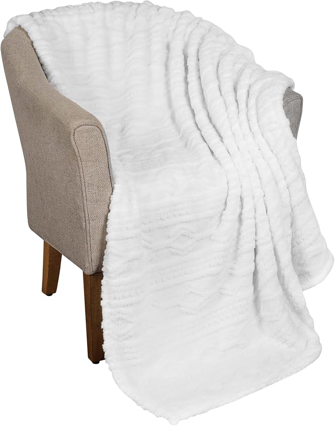 Superior Fleece Boho Jacquard Blanket, Decorative Blankets for Bedroom, Sofa, Fuzzy, Plush, Fluffy, Soft, Cute Room Decor, Beautiful Cover, Comfort Essentials, Arctic Collection, Full/Queen, White