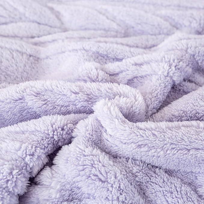 YUSOKI Sherpa Large Throw Blanket Single Layer,Light Weight(1.7lb),370GMS-3D Stylish Design for Gift Home Decor (Lavender Fog,50"x65",50"x65")