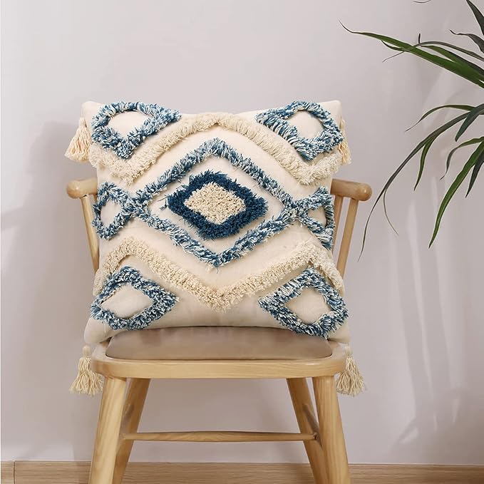 JASEN Boho Decorative Throw Pillow Cover，Blue and Beige Woven Tufted Pillow Cover with Tassels Bohemia Pillow Covers for Couch Sofa Bedroom Living Room 18x18 Inch