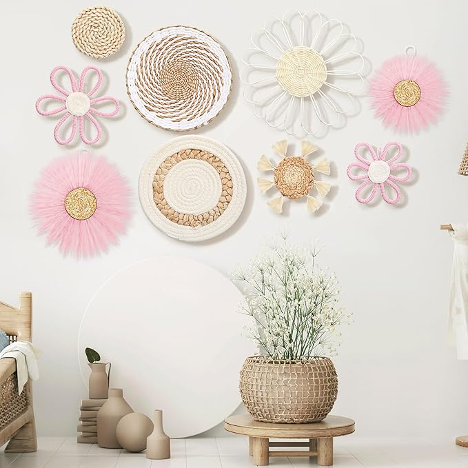 Chunful 9 Pcs Boho Nursery Wall Decor Daisy Flower Woven Macrame Seagrass Rattan Basket Wall Hanging Bohemian Decorations Gifts for Home Dorm Art Farmhouse Bedrooms Living Room(White Pink)