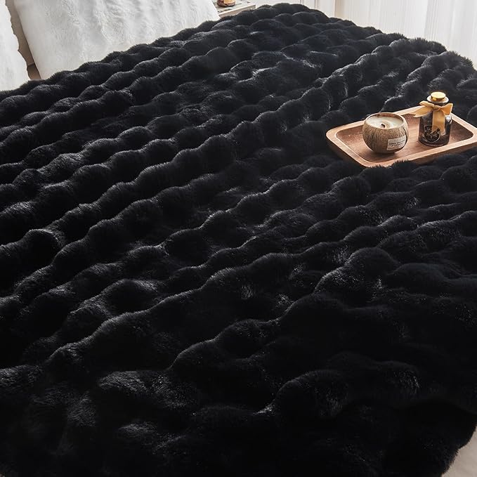 EMME Faux Fur Blanket Twin Size Black - Big Bubble Rabbit Cozy Blanket for Couch, Thick Furry Plush Shaggy Blankets, 650GSM, 60x80 Inches