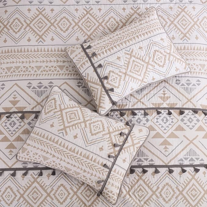 HORIMOTE HOME Boho Style Beige King Quilt Set with Tassle, Soft and Lightweight Bedspread for All Season, King Size Bed Coverlet with 2 Matching Pillow Shams (3 Piece)