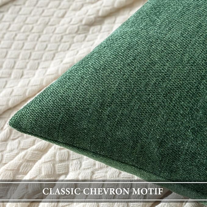 MIULEE Pack of 2 Christmas Dark Green Decorative Pillow Covers 18x18 Inch Soft Chenille Couch Throw Pillows Farmhouse Cushion Covers for Home Decor Sofa Bedroom Living Room