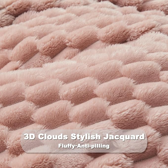 NEWCOSPLAY Super Soft King Blanket Pink Premium Silky Flannel Fleece 3D Clouds Stylish Jacquard Lightweight Bed Blanket All Season Use 350GSM (Pink, King(90"x110"))