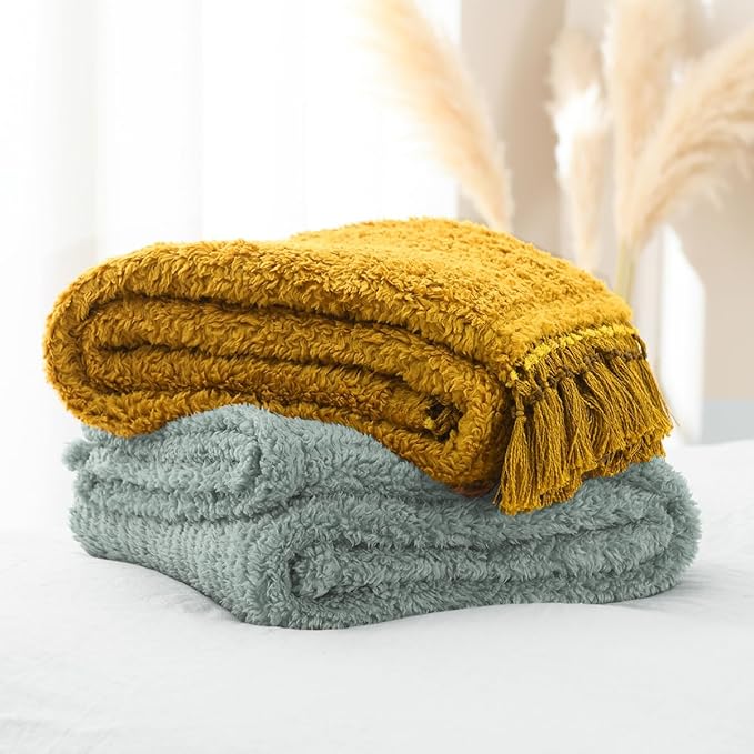 Ultra Soft Cozy Sherpa Throw Blanket, Light Weight Warm Decorative Boho Style Plush Throw Blanket Cover for Couch, Sofa, Bedroom,Travel, Outdoor, 60”x80”, Sage Green