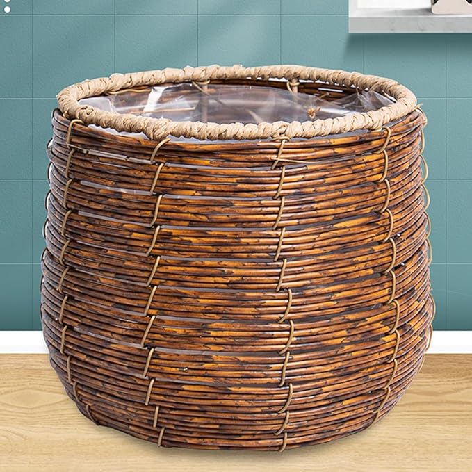 BESPORTBLE Rattan Flower Basket, Wicker Woven Planter with Plastic Liner, Small Trash Can, Round Plant Flower Pot for Bathrooms Kitchens Home Office 17cm