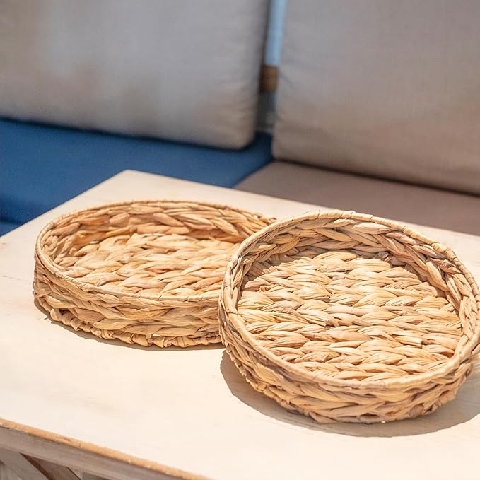 KINGWILLOW, Handmade Round Fruit Bowl Woven with Gourd Grass for Home Decor and Fruit Serving (Large)