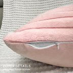 2 Pack Pillow Covers, 20x20 Faux Fur Square Throw Pillow Covers for Living Room Decorations Throw Pillow Case, Throw Pillow Cover Cushion Cover for Home Sofa Bedroom Car, Pink