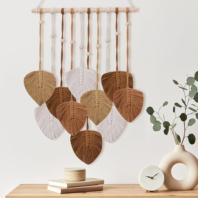 Macrame Wall Hanging Leaves Tapestry, EaseMykit Nursery Decor Leaves Woven Tapestry Feather Handmade Yarn Tassels Boho Wall Decor Leaves Art Decorations for Bedroom Living Room Apartment Home Backdrop(Autumn Brown)
