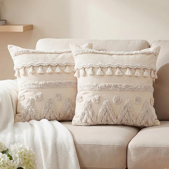 Tegeme 2 Pack Boho Throw Pillow Covers 18 x 18 Inch Tufted Textured Woven Farmhouse Decorative Pillowcases with Tassels Modern Neutral Cream Couch Pillows with Zipper for Sofa Bed Living Room