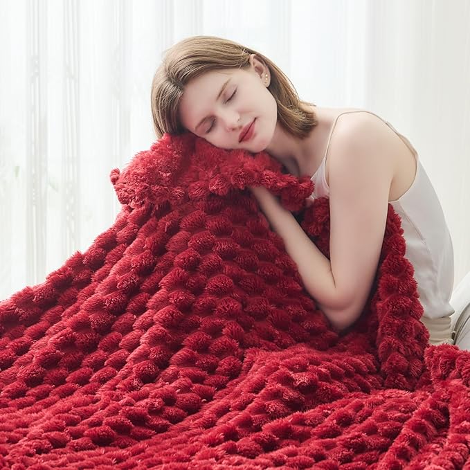 NEWCOSPLAY Super Soft Twin Blanket Red Premium Silky Flannel Fleece 3D Clouds Stylish Jacquard Lightweight Bed Blanket All Season Use 350GSM (Red, Twin(60"x80"))