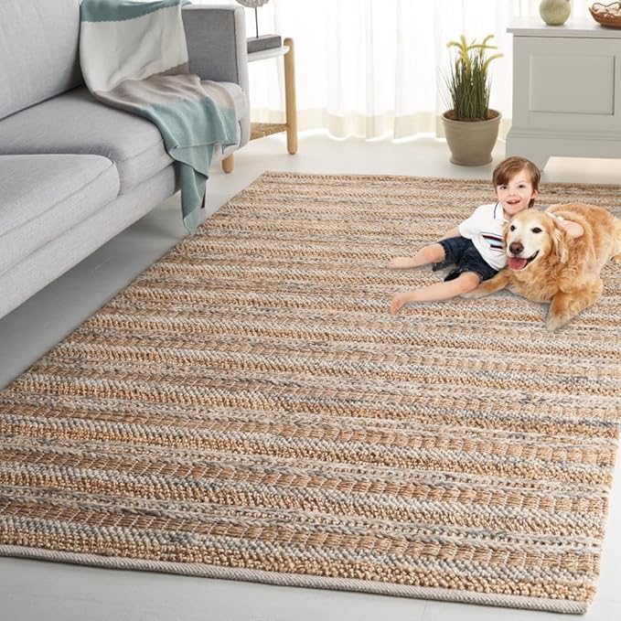 SAFAVIEH Natura Collection Area Rug - 6' x 9', Natural & Brown, Transitional Design, Ideal for High Traffic Areas in Living Room, Bedroom & Dining Room (NAT501T-6)
