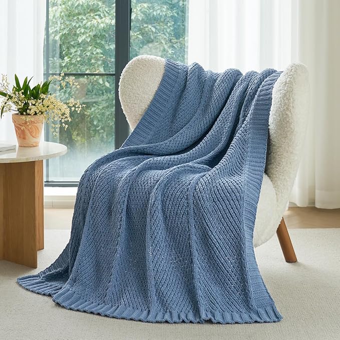 Amélie Home Chevron Chenille Knit Throw Blanket for Couch Bed, Classic Texture Decorative Soft Blanket for Sofa, Chair & Bedroom, 50"x60", Blue
