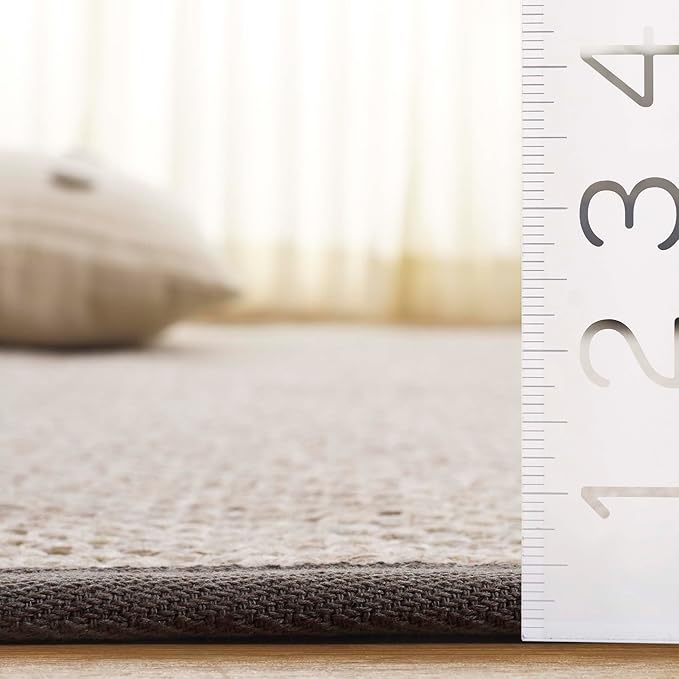 SAFAVIEH Area Rug 6x8 Oval - Natural Fiber Collection - Marble & Khaki, Sisal, Woven Design with Border (NF143E)