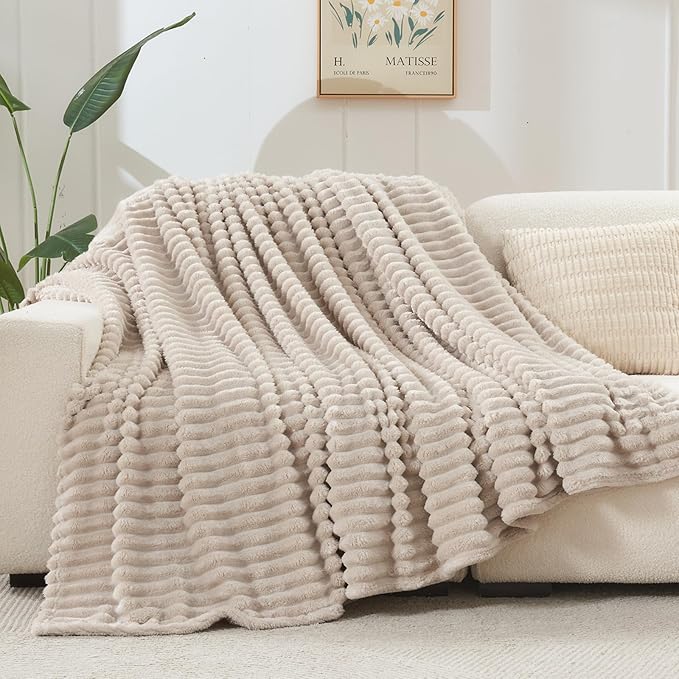 NEWCOSPLAY Super Soft King Blanket Linen Premium Silky Flannel Fleece 3D Ribbed Jacquard Lightweight Bed Blanket All Season Use (Linen Ribbed, King(90"x110"))