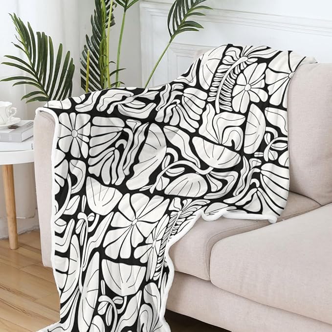 Boho Abstract Colorful Floral Throw Blanket, Vintage Retro Patchwork White Flower Botanical Geometric Aesthetic Groovy Flannel Throw Blanket for Chair Bed Sofa Couch, 50X60IN